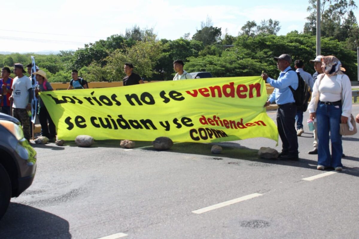 Organizaciones campesinas e indígenas mantienen su rechazo a la Ley Agroindustrial Organizaciones campesinas e indígenas mantienen su rechazo a la Ley Agroindustrial