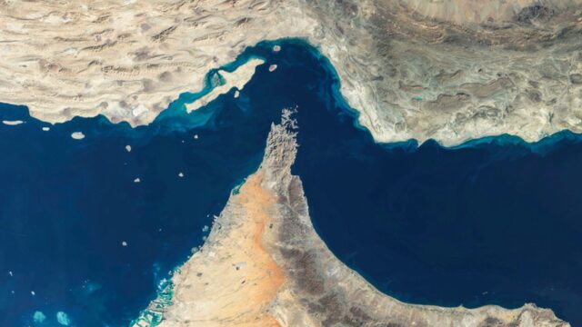 «No necesitamos estrechos, no necesitamos nada», dice Trump mientras bombardea Irán