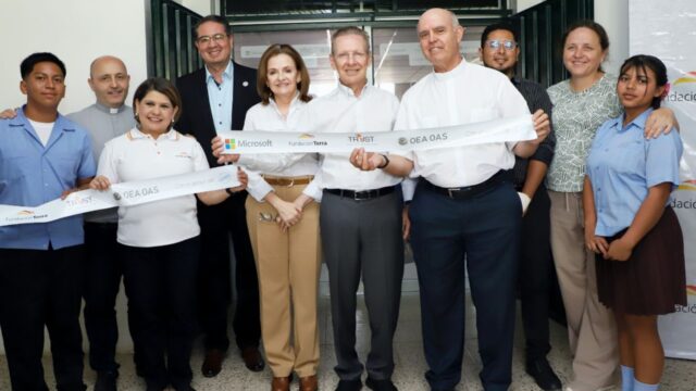 Fundación Terra inaugura dos nuevos Centros de Capacitación Trust-OEA