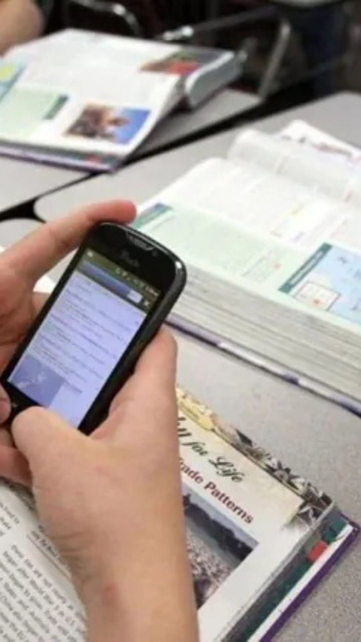 Congreso Nacional estudiará ley para regular celulares en centros educativos