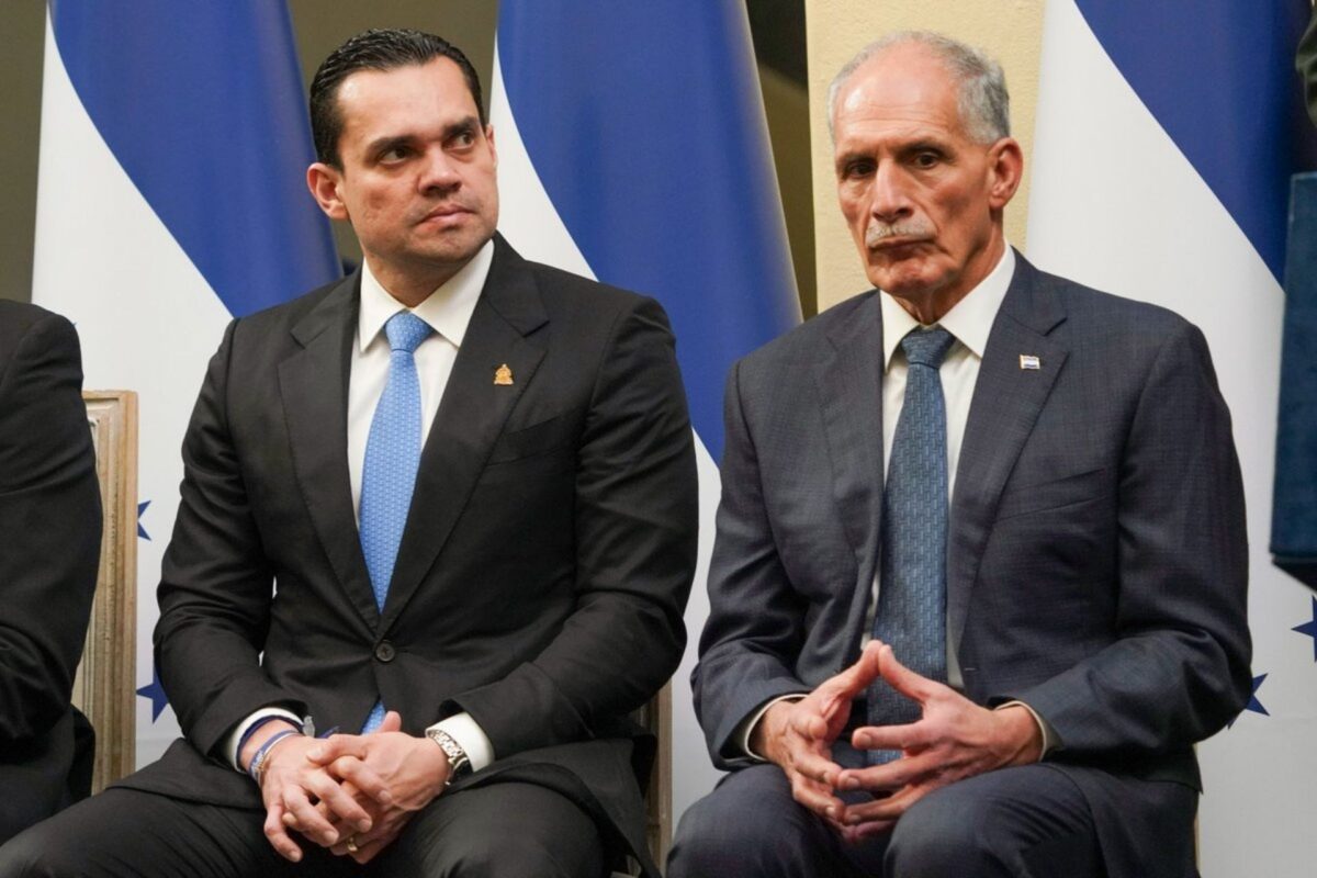 Asfura pide al Congreso priorizar propuesta del Ejecutivo sobre iniciativa paralela para reforma eléctrica Asfura pide al Congreso priorizar propuesta del Ejecutivo sobre iniciativa paralela para reforma eléctrica