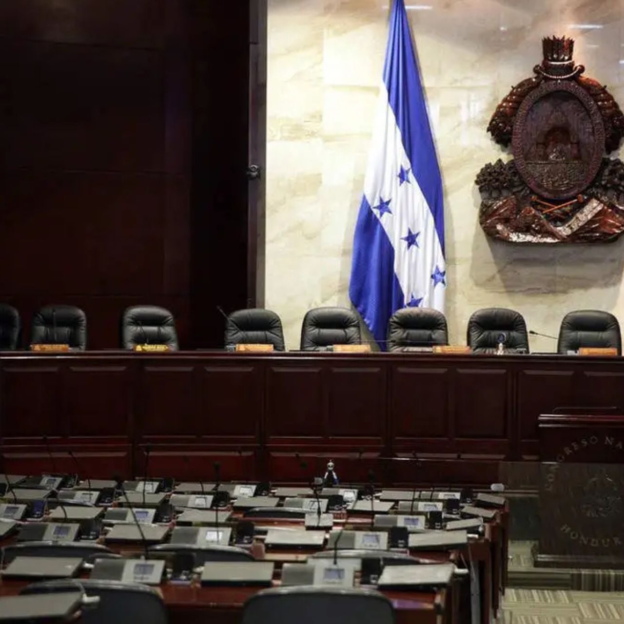 Se vuelven a caer las negociaciones en el Congreso para aprobar la reforma eléctrica