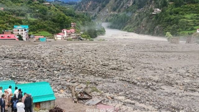 Inundaciones catastróficas en el Himalaya: más de 150 muertos y cientos de desaparecidos 