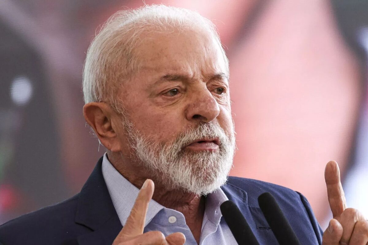 Lula califica como «irresponsable e imprudente» el retiro de la visa de la embajadora de Brasil en EEUU