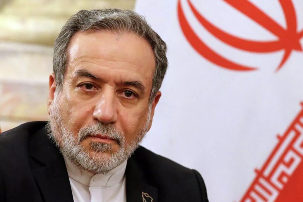 EEUU suplicó a Irán que aceptara negociar, revela el canciller iraní