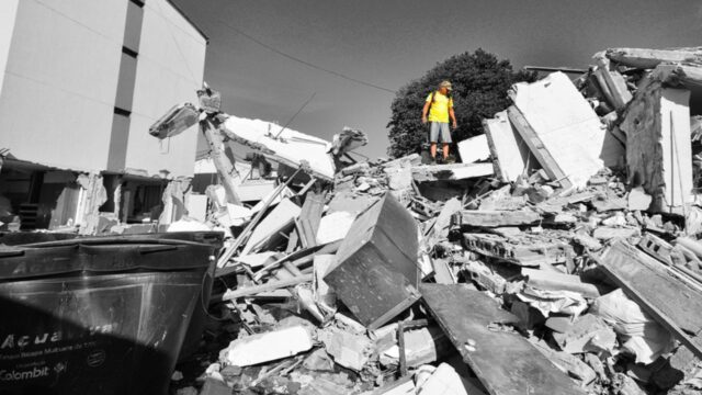 ¿Decisión política o fallo de coordinación?: Polémica en Colombia por ayuda que no llega tras sismo