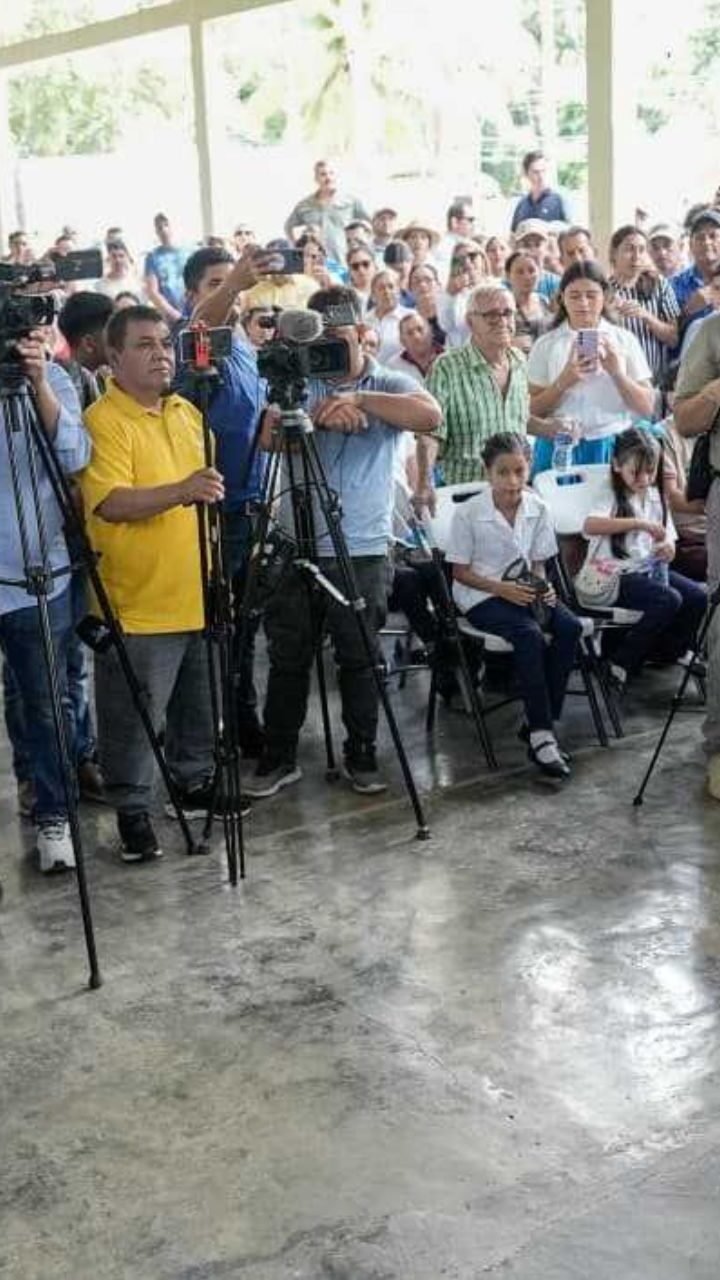 Zambrano pide abrir puertas a censistas y no dejarse engañar por falsas versiones