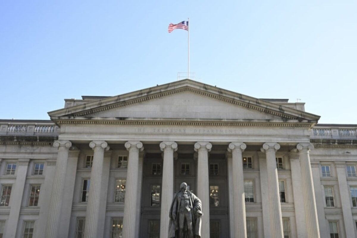 Estados Unidos alcanza deuda histórica por más de 40 billones de dólares