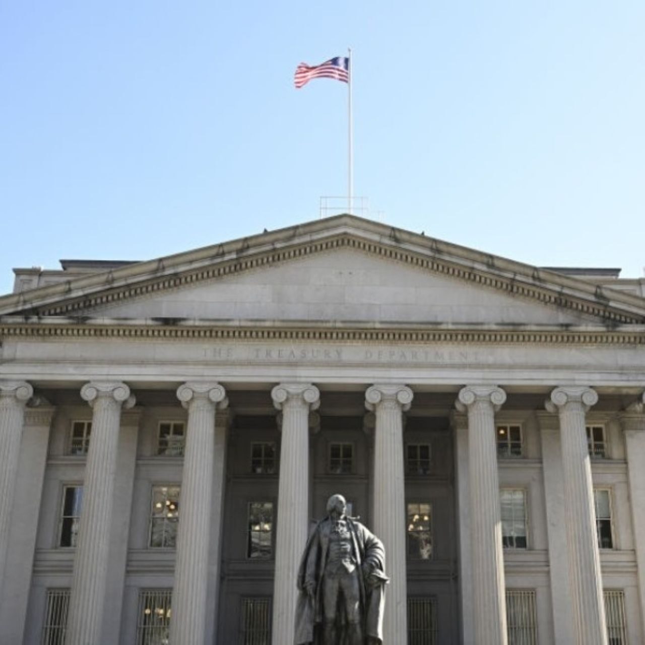 Estados Unidos alcanza deuda histórica por más de 40 billones de dólares