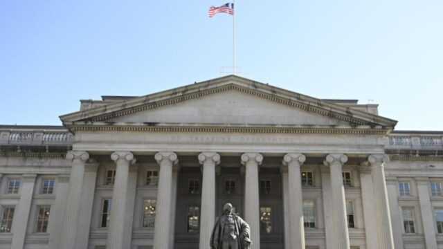 Estados Unidos alcanza deuda histórica por más de 40 billones de dólares