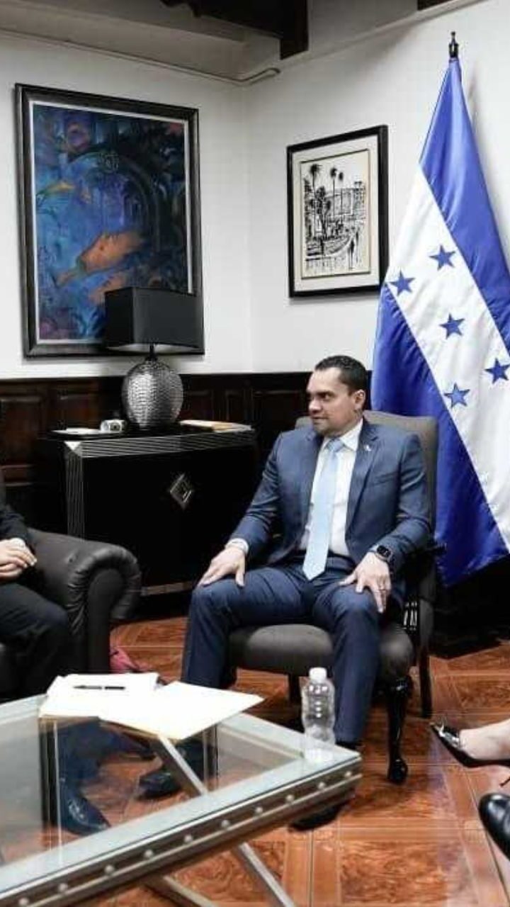 Congreso aborda con calificadora internacional S&P avances legislativos y económicos