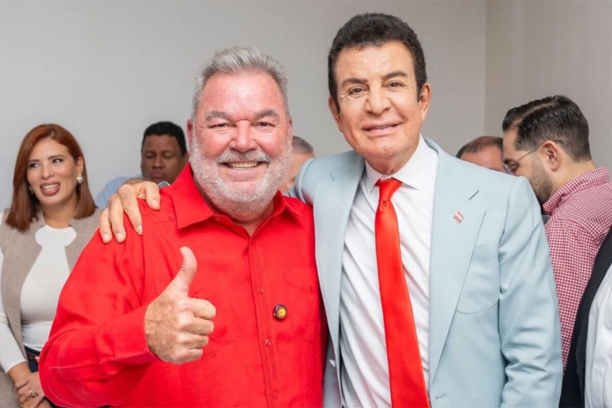 Contreras y Nasralla protagonizan nuevo enfrentamiento y profundizan la división liberal Contreras y Nasralla protagonizan nuevo enfrentamiento y profundizan la división liberal