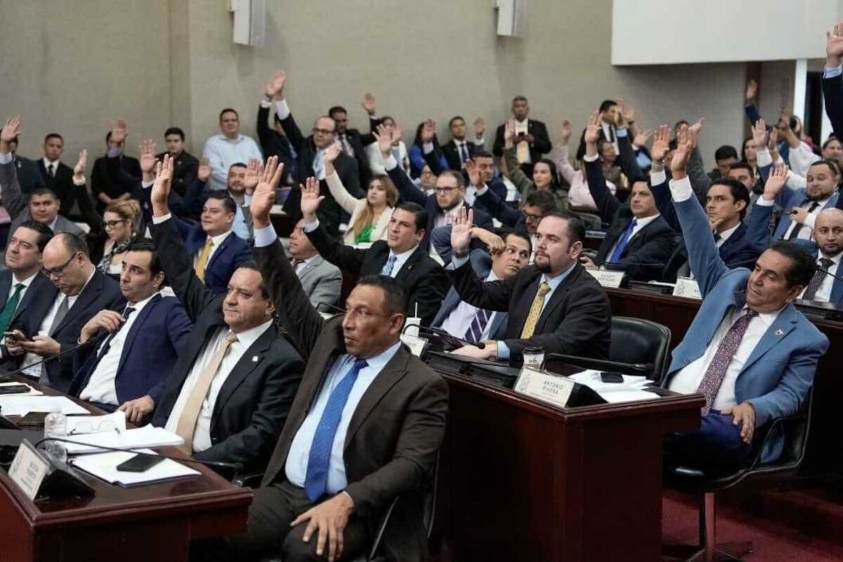 Congreso Nacional aprueba la Ley de Justicia Energética tras intensa jornada de debate