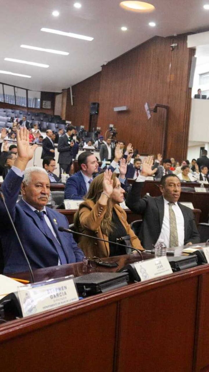 Aprobada reforma presupuestaria que garantiza fondos para modernizar Congreso y subsidiar transporte