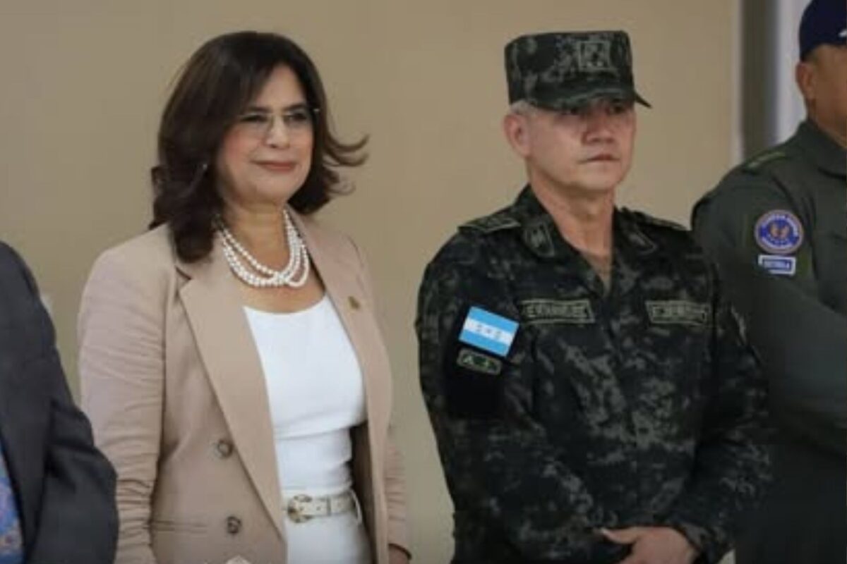 Moncada denuncia «persecución política» tras destituciones en el Congreso y fallo a favor de JOH