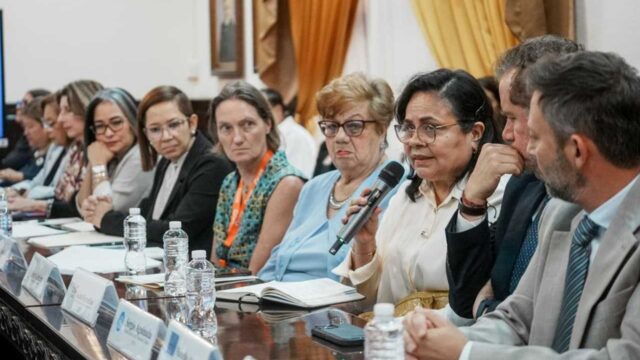Comisión de Género continúa socialización de Ley contra Violencia Política hacia las Mujeres