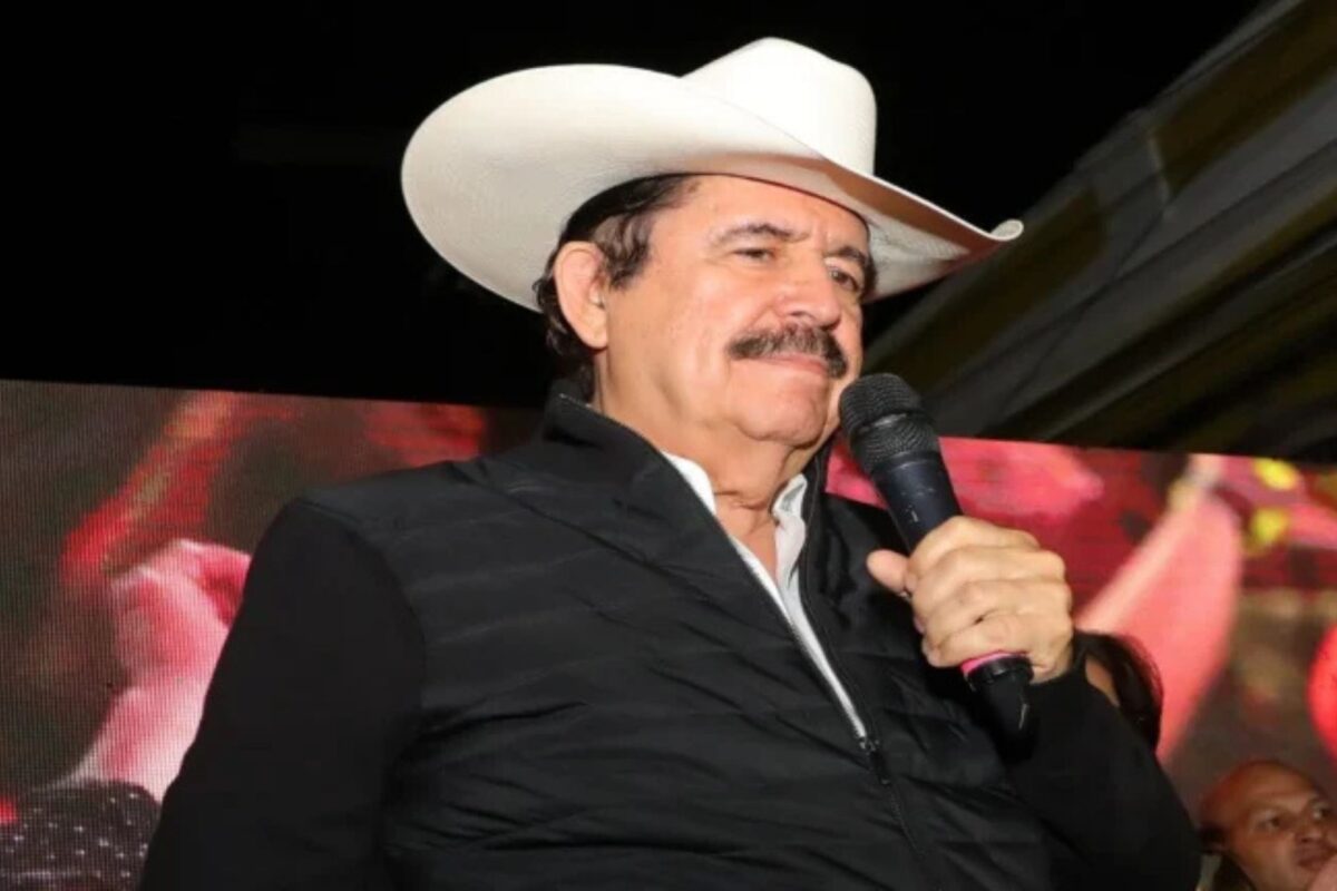 Expresidente Manuel Zelaya es sometido a una intervención quirúrgica de emergencia
