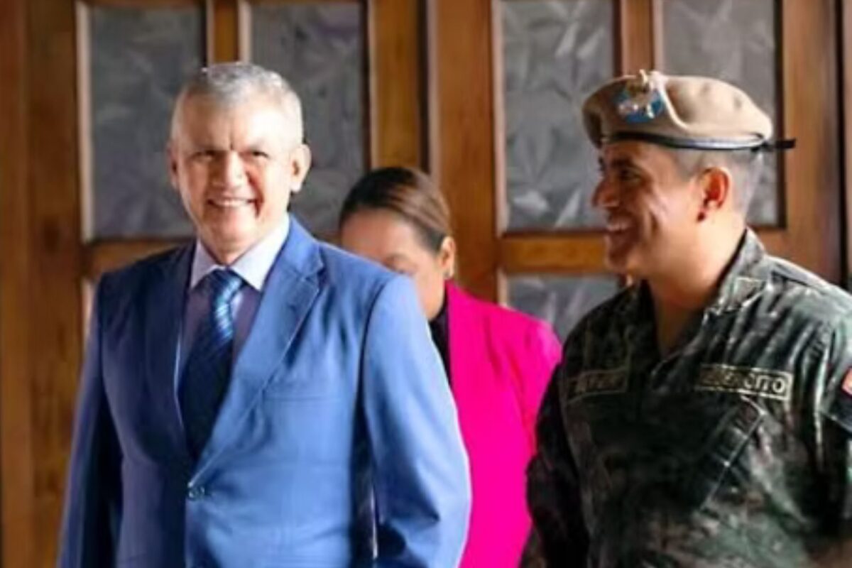 Suspenden audiencia preliminar contra exjefe militar tras admitirse apelación de su defensa