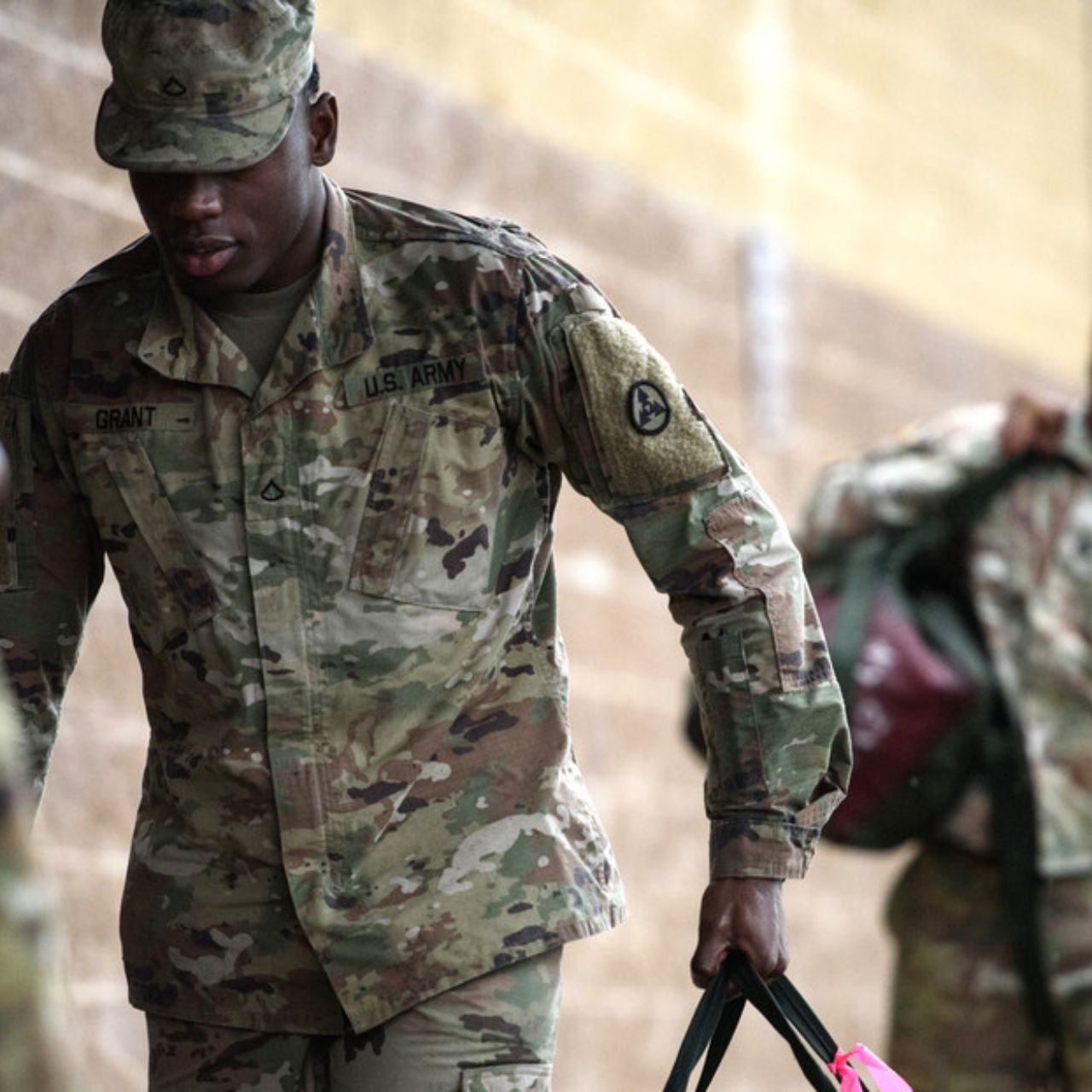 EE.UU. considera reducir su presencia militar y de inteligencia en Oriente Medio
