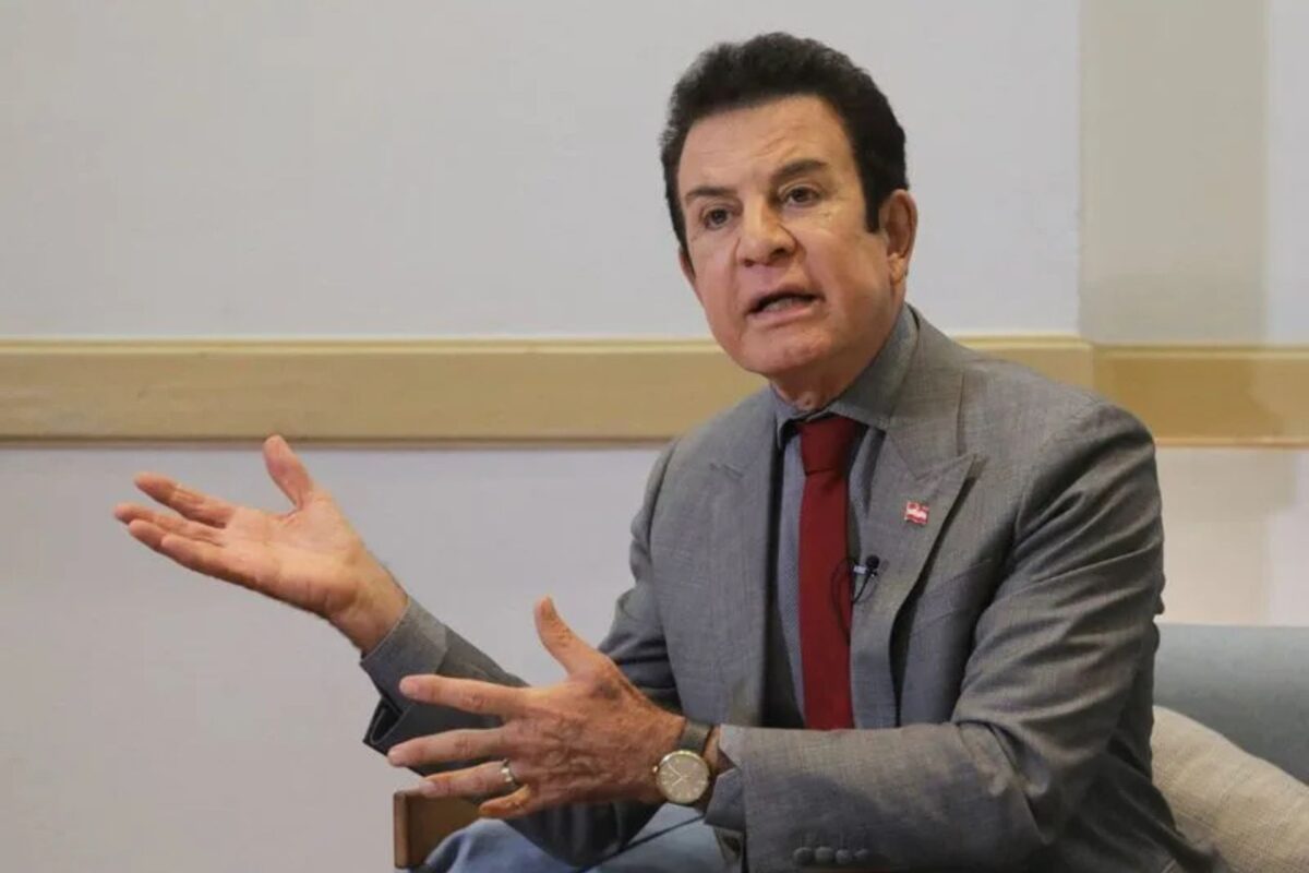 Política Limpia sanciona a Salvador Nasralla por inconsistencias en la rendición de cuentas de su campaña Política Limpia sanciona a Salvador Nasralla por inconsistencias en la rendición de cuentas de su campaña