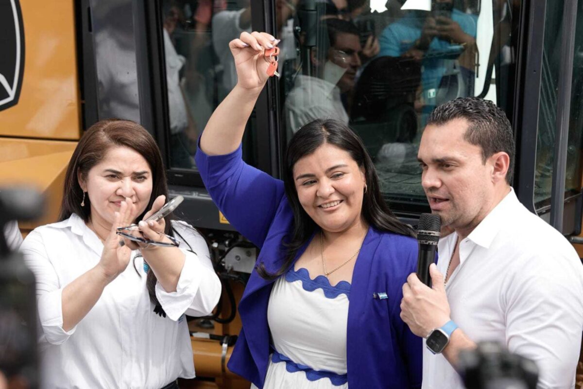 ”Ejecutivo, Congreso y alcaldías queremos trabajar por Honduras», afirma el presidente Zambrano