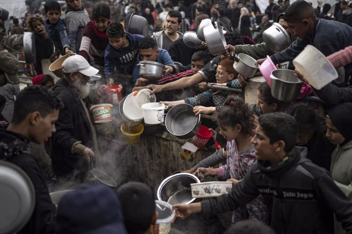 El hambre extiende su sombra: 520 millones de personas podrían padecerla en 2030, advierte la ONU El hambre extiende su sombra: 520 millones de personas podrían padecerla en 2030, advierte la ONU