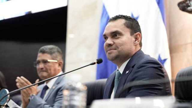 Legislativo anuncia revisión para mejorar la Ley de Empleo a Tiempo Parcial