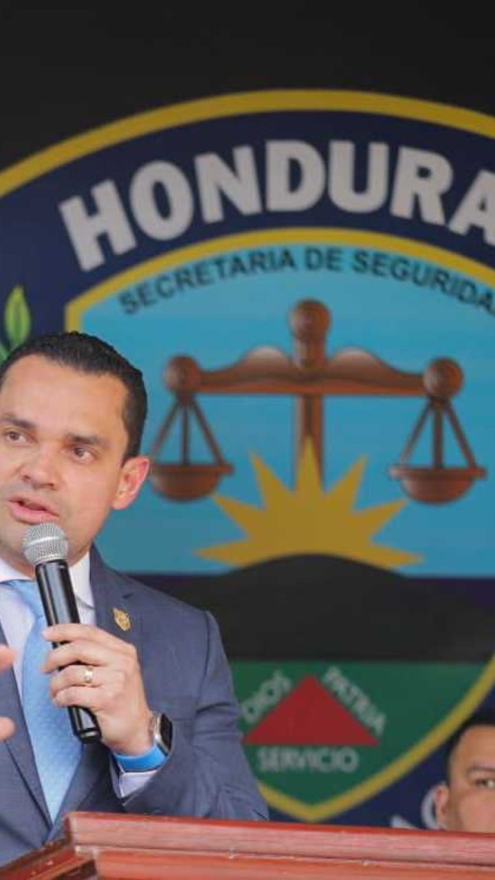 Zambrano: “Policía Nacional tiene todo el respaldo político de la institucionalidad del país»