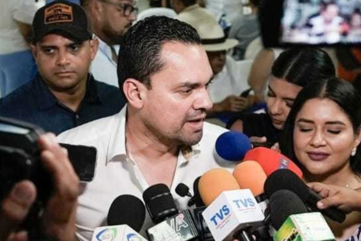 Zambrano: podrían aumentar los grupos criminales declarados terroristas Zambrano: podrían aumentar los grupos criminales declarados terroristas