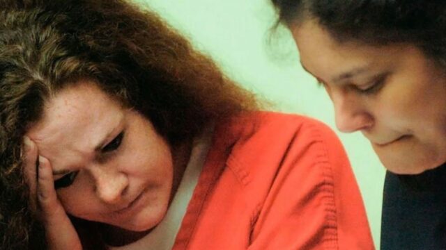 Suspenden la primera ejecución de una mujer en 200 años en EE.UU. una hora antes de concretarse