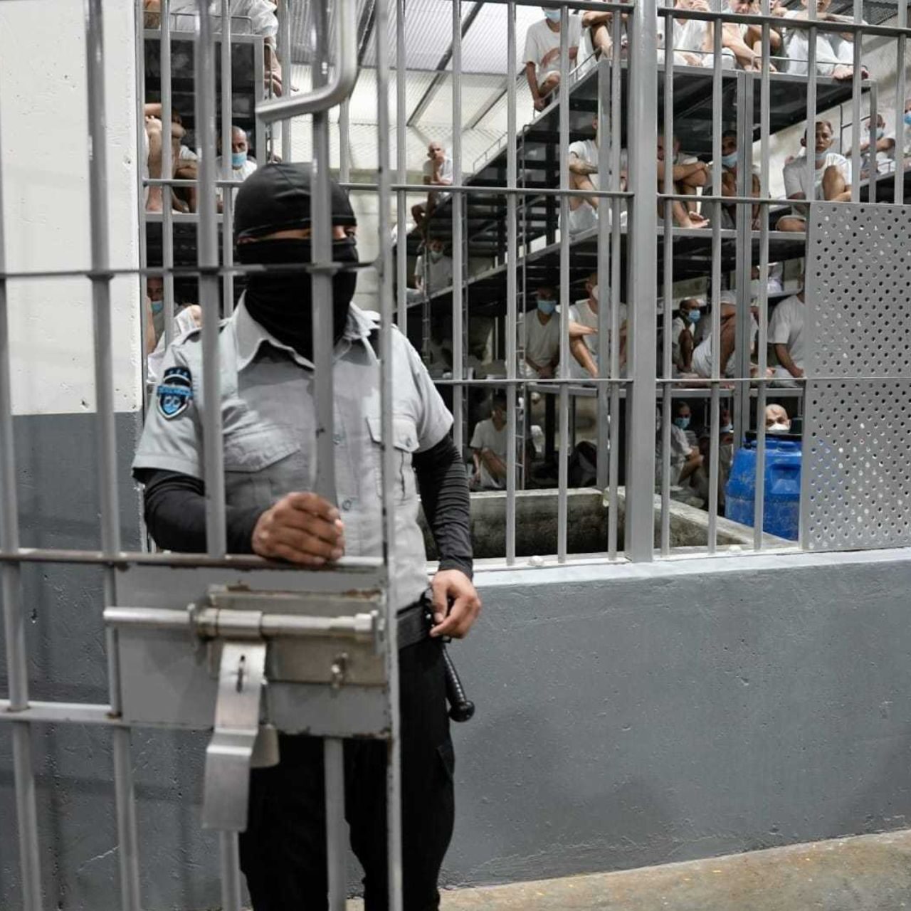Nuevas cárceles de máxima seguridad entran en análisis tras visita al Cecot