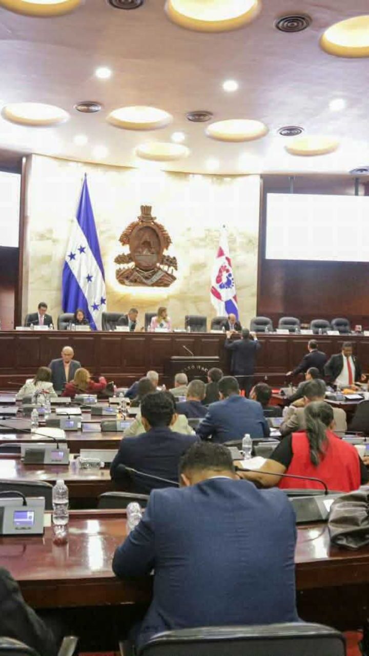 Congreso avanza en reformas para blindar sistema financiero contra lavado de activos