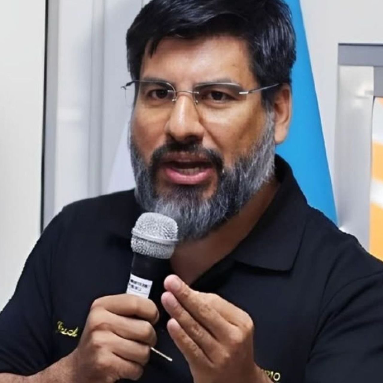 Johel Zelaya responde a los pedidos de acciones penales en su contra y dice que no se esconderá