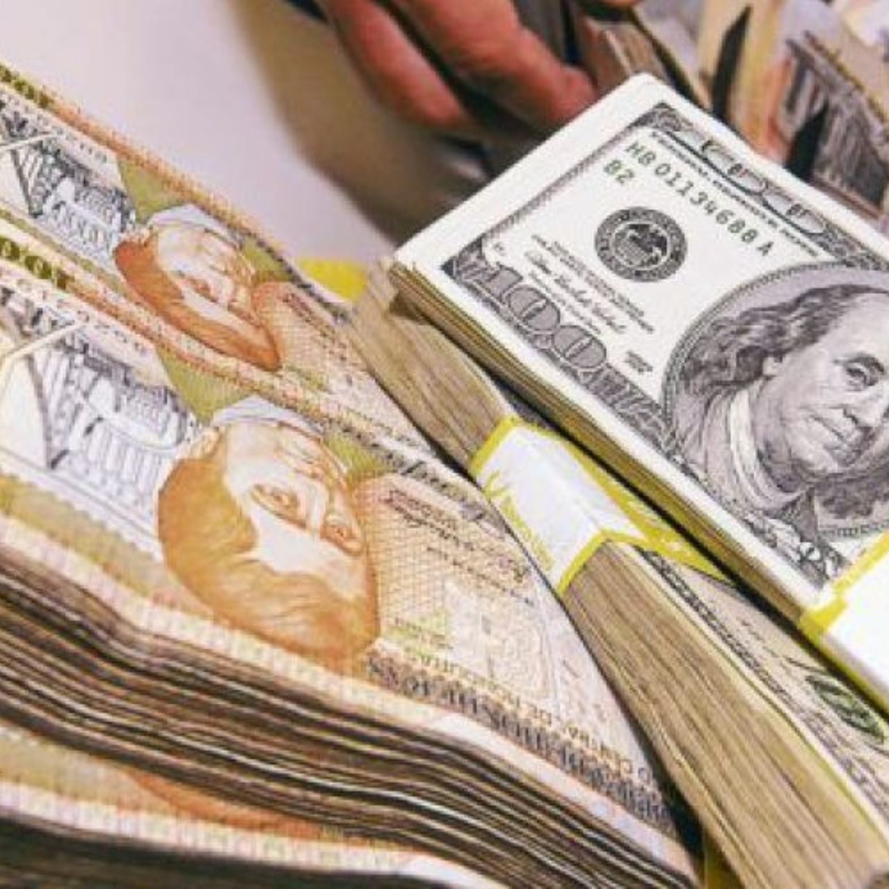 Honduras busca avanzar en 11 metas con el FMI para obtener 120 millones de dólares